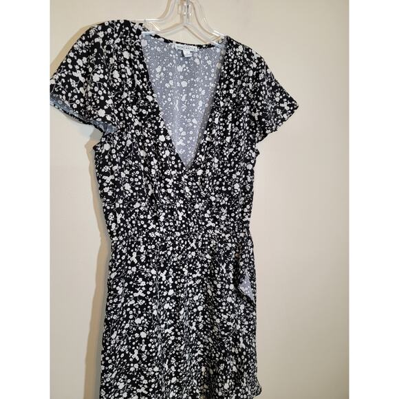 J. Crew Mercantile Women's Faux Wrap V Neck Ruffle Mini Dress Floral Black Small - Picture 3 of 7